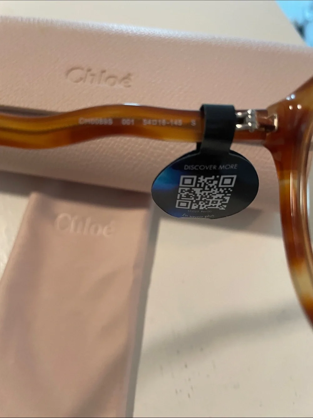 Chloe Tortoiseshell Wave-Arm Eyeglasses - Blonde Havana - Picture 11 of 12